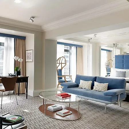 The Athenaeum & Residences 5*