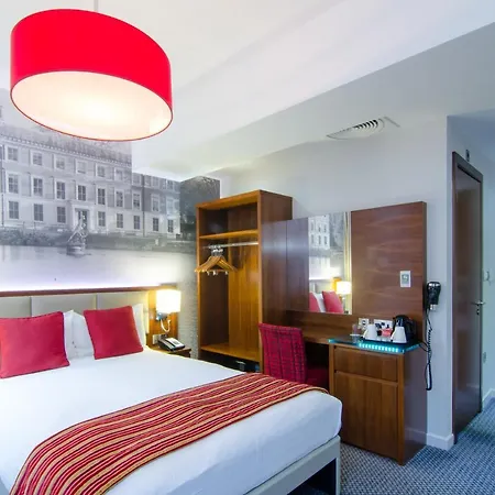 Hotel Seraphine Kensington Olympia London