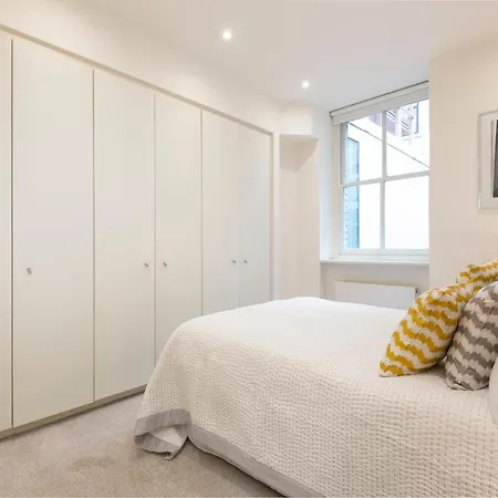 Apartment The Armitage Marylebone London