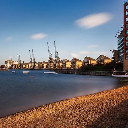 Excel Waterfront Apartments London
