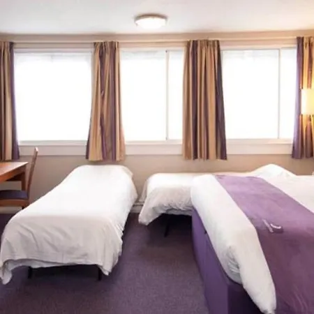 Hotel Premier Inn London Euston 3*