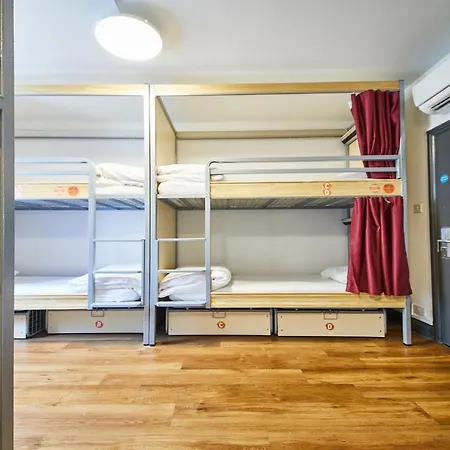 St Christopher's Oasis - Bridge - Female Only London