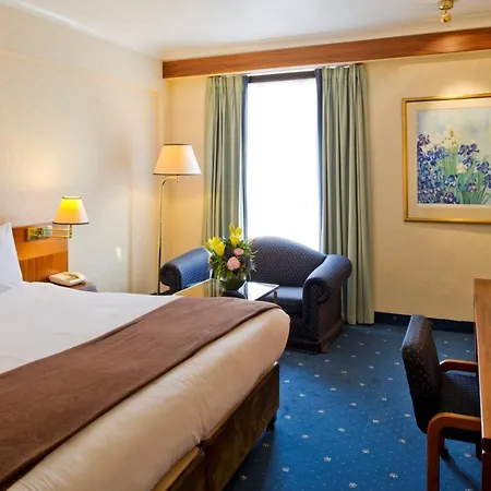 Hotel Clarion Park 4*