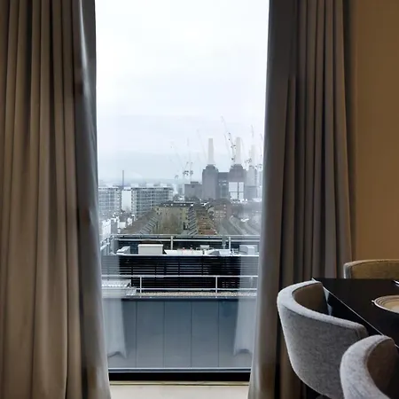 Apartment Deluxe Victoria Close To Buckingham Palace By Underthedoormat *