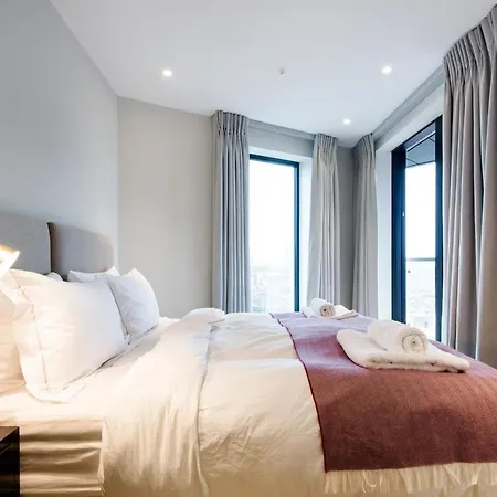 Apartment Deluxe Victoria Close To Buckingham Palace By Underthedoormat