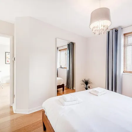 Covent Garden Short Apartment London