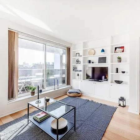 Covent Garden Short Apartment *