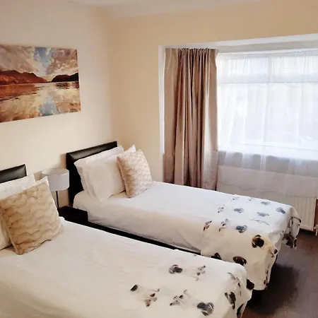 Bed & Breakfast The 22 London