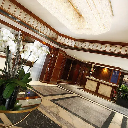 Blakemore Hyde Park Hotel