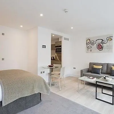 The Rosebery By Supercity Aparthotel