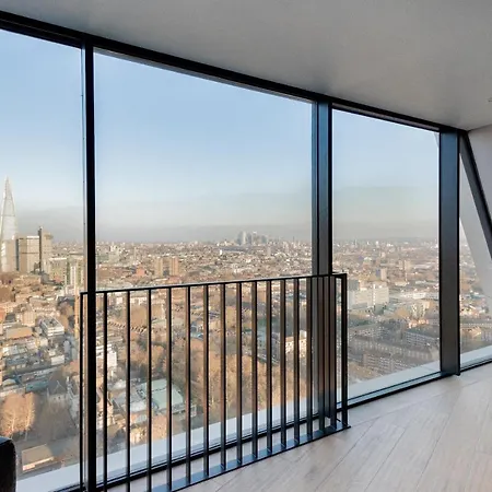 Skyline View Cb Platinum Penthouses Next To Eye * London