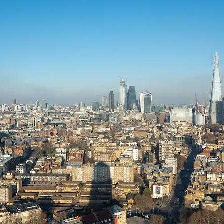 Skyline View Cb Platinum Penthouses Next To Eye Apartment London