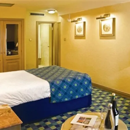 Thistle Westminster 4* Londres