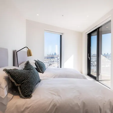 Elegant Victoria Close To Sloane Square