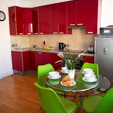 2, Opera House By Indigo Flats *