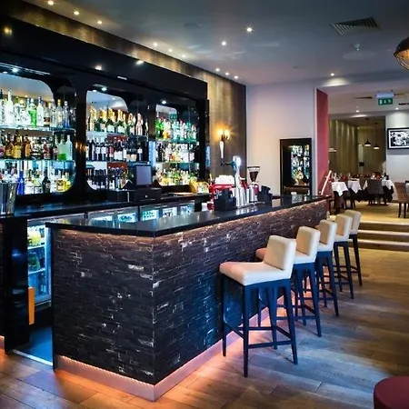 伦敦布鲁姆斯伯里美居酒店 4* 伦敦