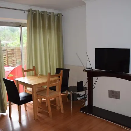 Apartment Sandhurst London