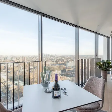 Skyline View Cb Platinum Penthouses Next To Eye * London