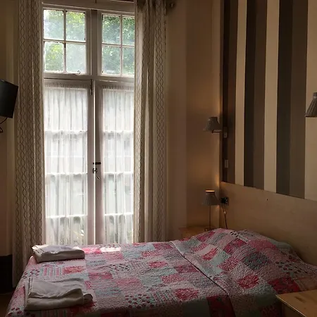 St George Hotel London
