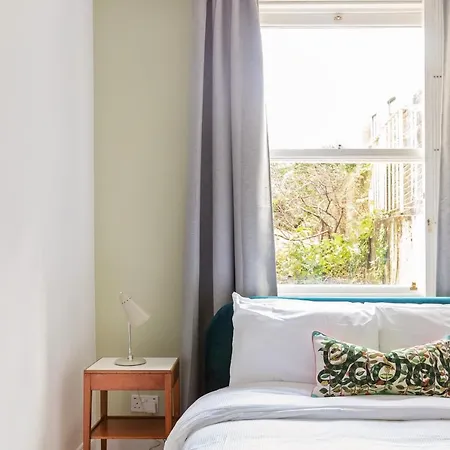 Apartment The Lempicka 2 Bedroom Flat And Garden In Notting Hill *