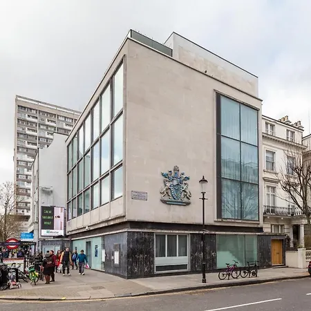 Apartment The Lempicka 2 Bedroom Flat And Garden In Notting Hill