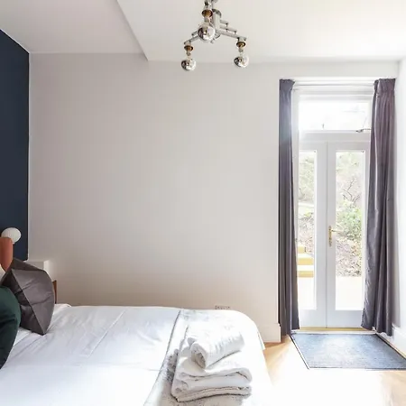 The Lempicka 2 Bedroom Flat And Garden In Notting Hill Apartment