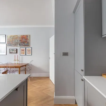 Apartment The Lempicka 2 Bedroom Flat And Garden In Notting Hill