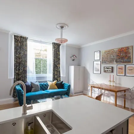 The Lempicka 2 Bedroom Flat And Garden In Notting Hill Apartment London