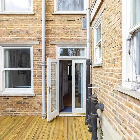 The Lempicka 2 Bedroom Flat And Garden In Notting Hill Apartment London