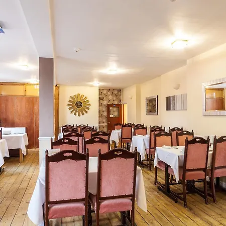Roseview Alexandra Palace Hotel 3*