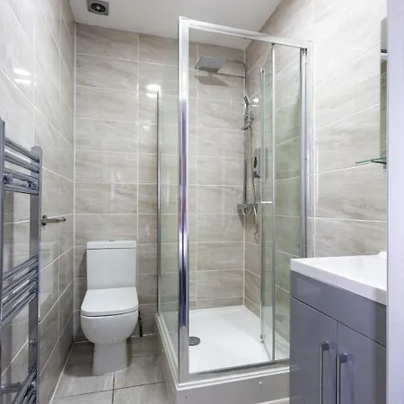 Hotel Wellesley 3*