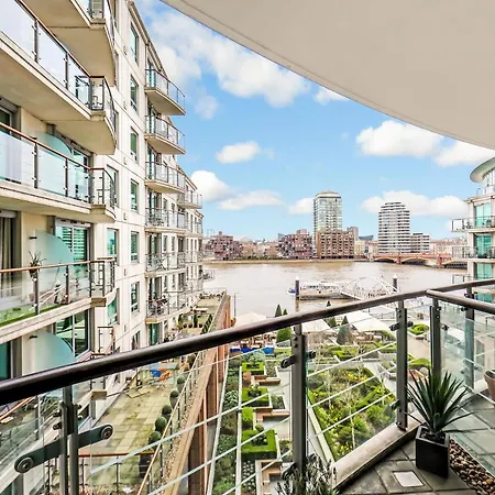 City Apartment *