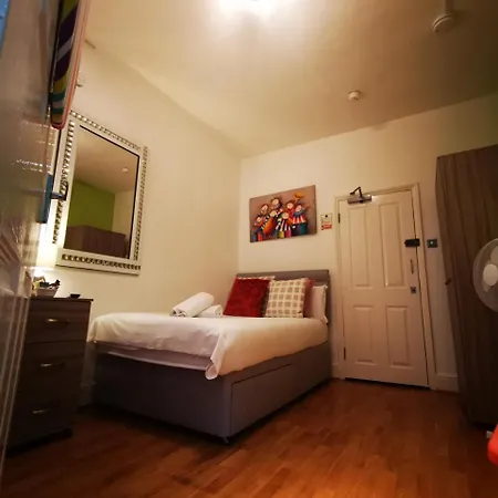 Apartment Capital Host- Euston *