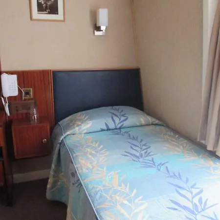 Mitre House Hotel