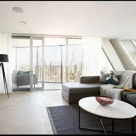 36th Floor Semi Penthouse