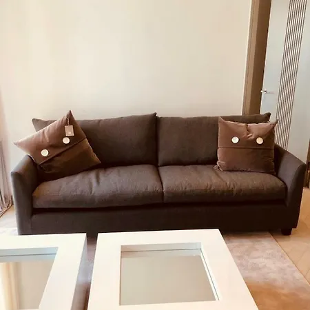 The Compton Modern Condo * London