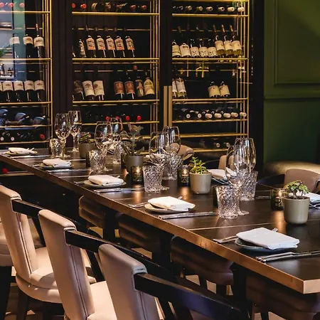 Hotel 11 Cadogan Gardens And The By Iconic Luxury London