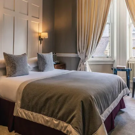11 Cadogan Gardens And The By Iconic Luxury
