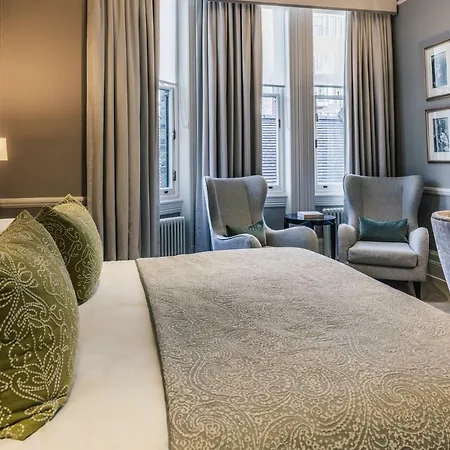 Hotel 11 Cadogan Gardens And The By Iconic Luxury