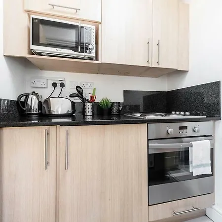 Cosy 1 Bedroom In Belsize Park London