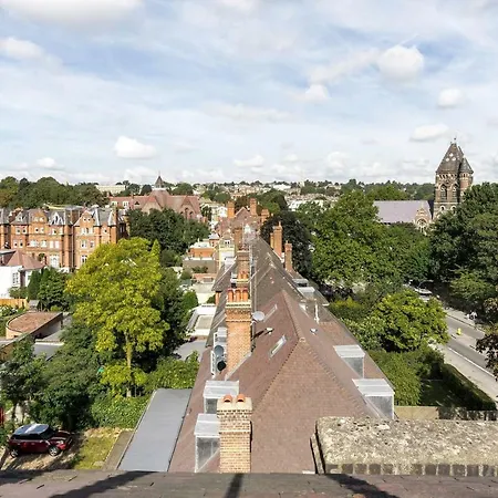 Cosy 1 Bedroom In Belsize Park London