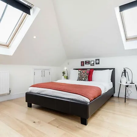 Cosy 1 Bedroom In Belsize Park London