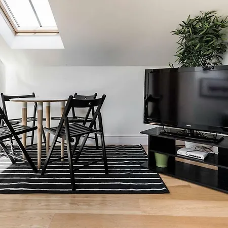 Cosy 1 Bedroom In Belsize Park London