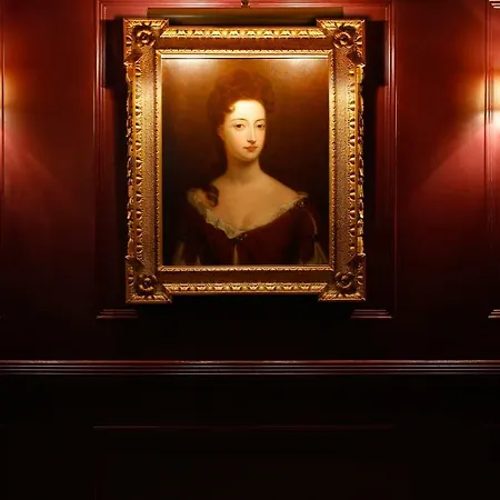 Mimi's Soho Hotel