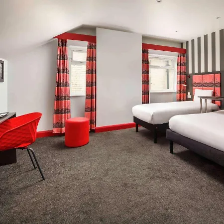 Hotel Ibis Styles London 3*