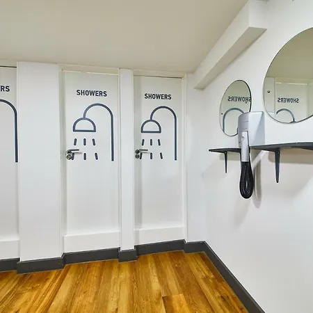 St Christopher's Oasis - Bridge - Female Only * London