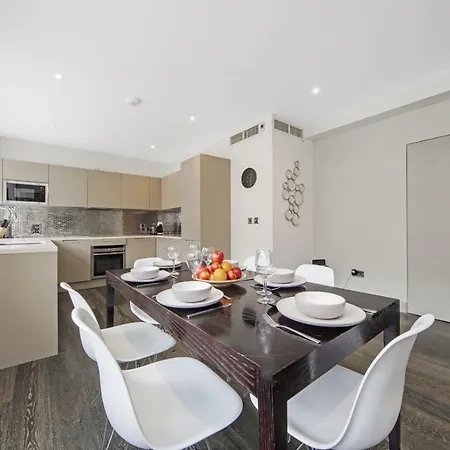 2 Bed Luxury Apartment Westminster Free Wifi & Aircon By City Stay London