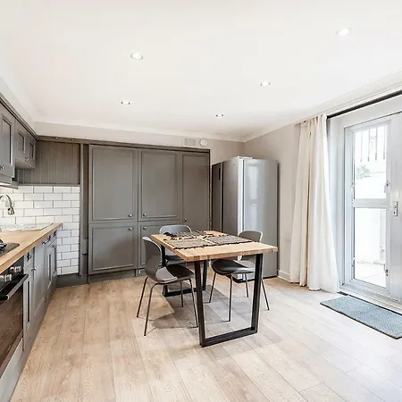 Apartment Stylish 2 Bedroom Flat In Knightsbridge *
