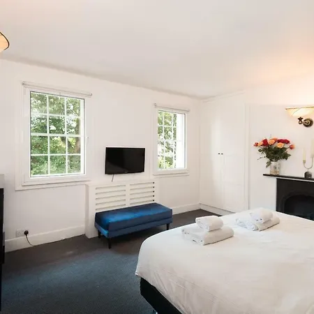 Beautiful Chiswick With Garden *