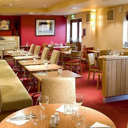 Hotel Premier London Heathrow M4/j4 3*